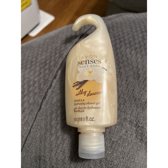 Avon Senses~Silky Vanilla Shower Gel~5 fl. oz.~New~ - Picture 1 of 7